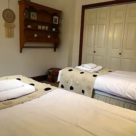 Hotel Revel Stones